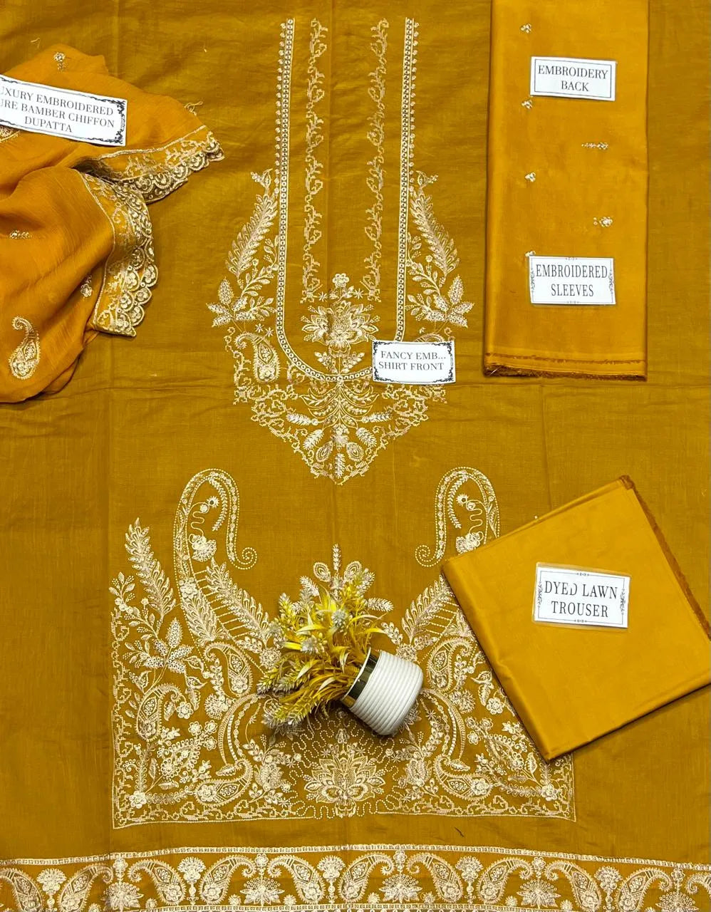 3 Pcs Women's Unstitched Embroidered Suit