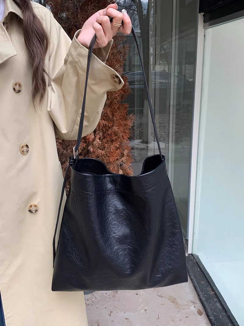 Brown Leather Tote Bag for College Girls with Retro Korean Design