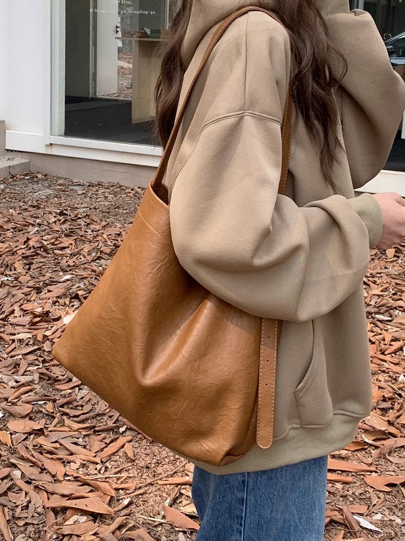 Brown Leather Tote Bag for College Girls with Retro Korean Design