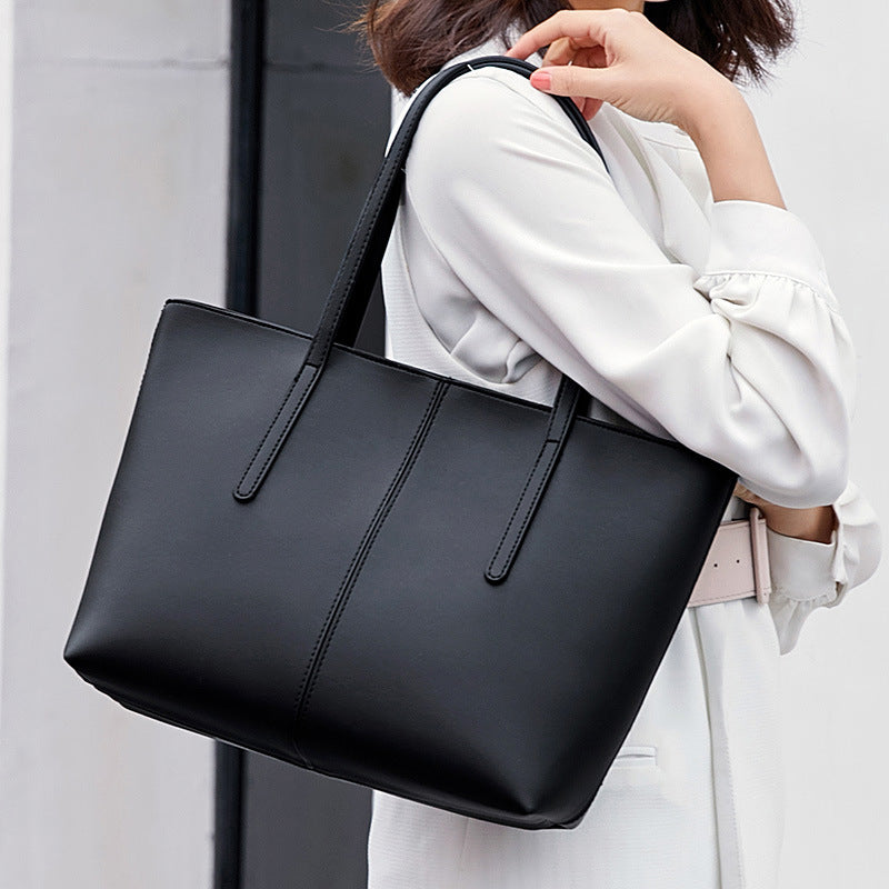 Black Women's  Polyester Large Capacity Shoulder Bag